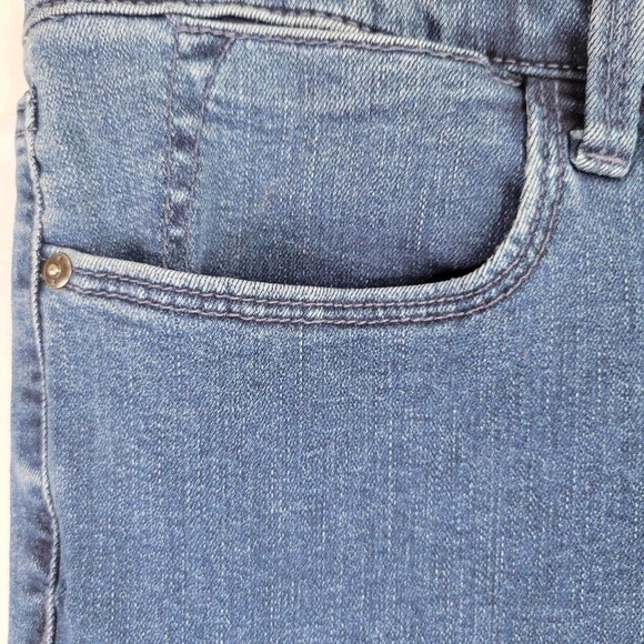 Talbots Jeans Women's Size 12P High-Rise Jegging Crop Medium Wash Stretch Denim - Picture 5 of 10